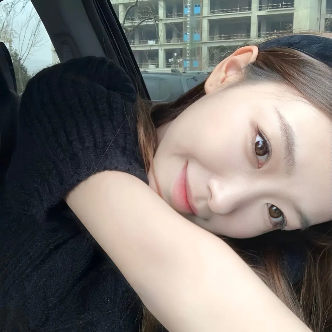 小鱼莉莉